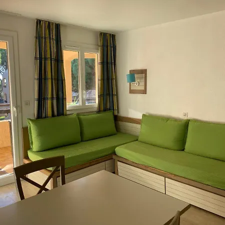 Domaine Valescure 1 Ou 2 Pieces Vue Jardin Ou Piscine Apartment Saint-Raphael (Var)