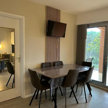 Apartment Domaine Valescure 1 Ou 2 Pieces Vue Jardin Ou Piscine *